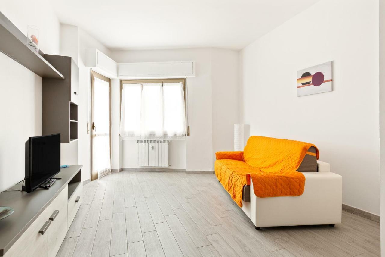 Renewed Balcony Flat With Green Garden Milan Extérieur photo
